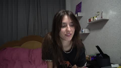 Snapshot of your_little_flexible_girl chatting on 01-26-25, 12:37 Meri online show from 01-26-25, 12:37