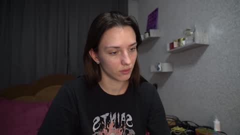 Snapshot of your_little_flexible_girl chatting on 01-31-25, 09:26 Meri online show from 01-31-25, 09:26