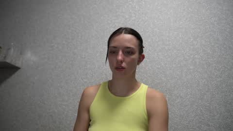 Snapshot of your_little_flexible_girl chatting on 02-04-25, 09:20 Meri online show from 02-04-25, 09:20