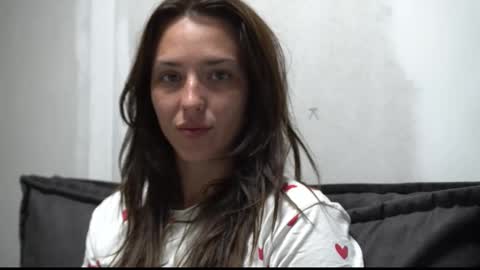 Snapshot of your_little_flexible_girl chatting on 09-15-25, 07:47 Meri online show from 09-15-25, 07:47