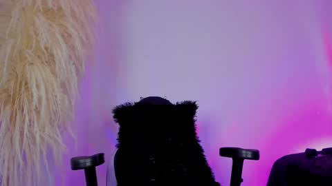 Cami independent model online show from 02-13-25, 01:59