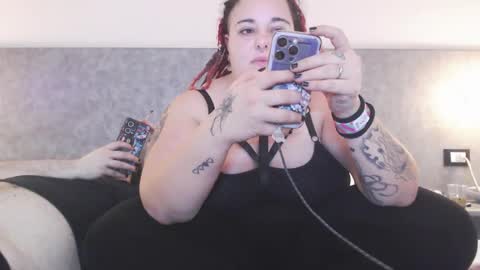 your_love_daddy online show from 01-22-25, 10:59