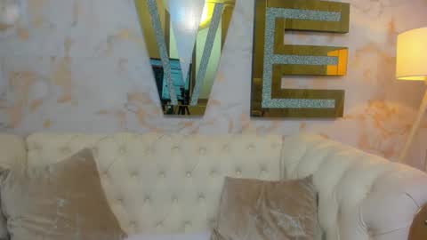 Evelin  online show from 10-29-25, 09:27