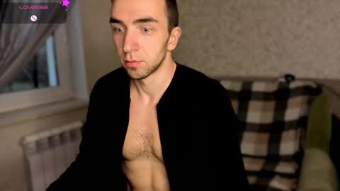 Your new boyfriend17 online show from 11-18-25, 01:26