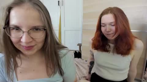 Snapshot of your_pennyy_ chatting on 03-12-26, 02:12 Pennyy online show from 03-12-26, 02:12