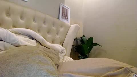 Lena online show from 02-09-26, 06:17