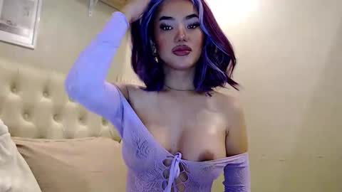 Lena online show from 04-25-26, 07:22