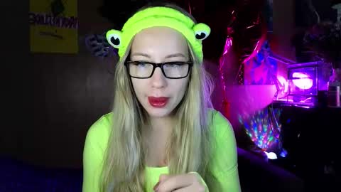 Alice  online show from 09-26-25, 12:47