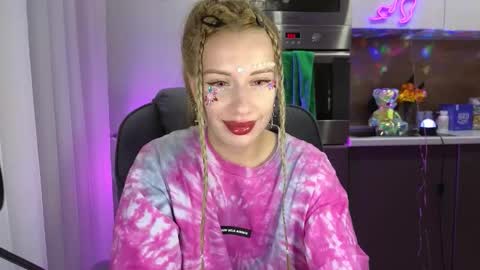 Alice  online show from 01-06-26, 12:03