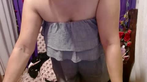 Snapshot of your_realpinay chatting on 12-21-24, 02:09 your_realpinay online show from 12-21-24, 02:09