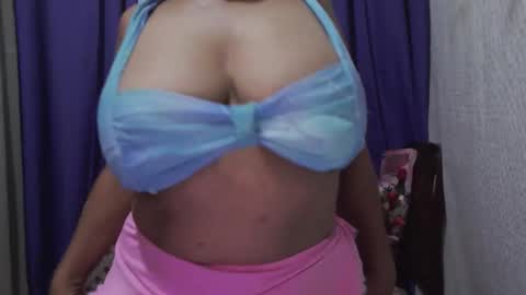 Snapshot of your_realpinay chatting on 04-18-26, 09:26 your_realpinay online show from 04-18-26, 09:26