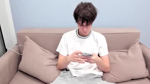 your_shy_guy online show from 02-03-26, 07:35