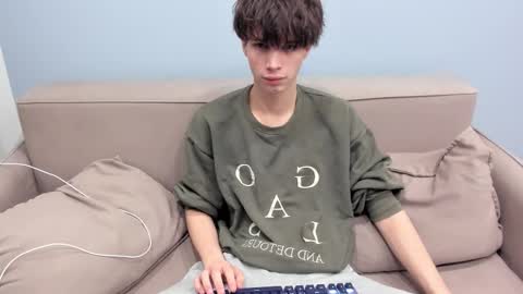 Snapshot of your_shy_guy chatting on 02-10-26, 07:29 your_shy_guy online show from 02-10-26, 07:29