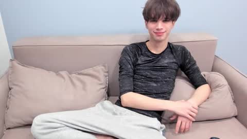 Snapshot of your_shy_guy chatting on 02-12-26, 07:31 your_shy_guy online show from 02-12-26, 07:31
