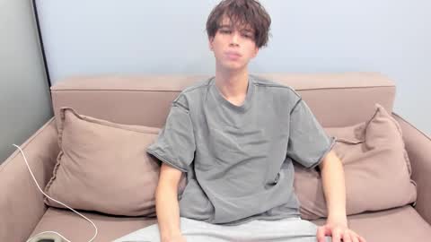 Snapshot of your_shy_guy chatting on 02-17-26, 06:36 your_shy_guy online show from 02-17-26, 06:36