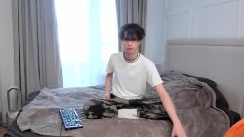 Snapshot of your_shy_guy chatting on 03-02-26, 07:15 your_shy_guy online show from 03-02-26, 07:15
