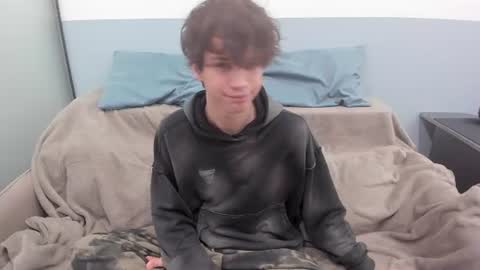 Snapshot of your_shy_guy chatting on 06-28-26, 09:43 your_shy_guy online show from 06-28-26, 09:43