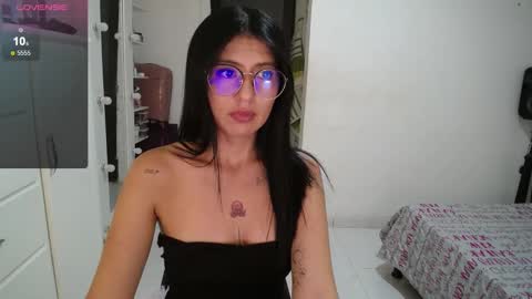 Danna  online show from 02-04-25, 05:21