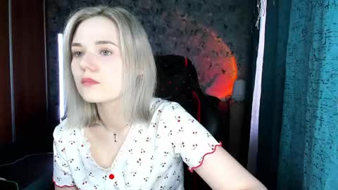 Molly online show from 05-12-26, 02:08