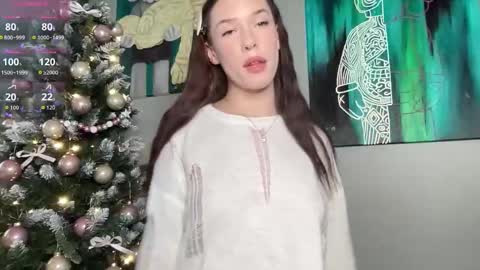 Mia  online show from 12-17-25, 12:00