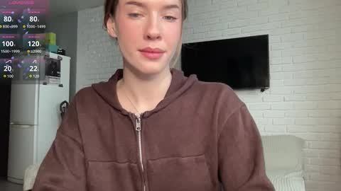 Mia  online show from 02-06-26, 10:18