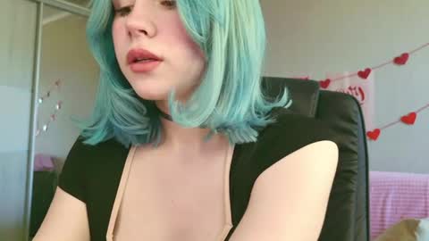 Snapshot of your_tender_doll chatting on 05-23-26, 11:47 Alice online show from 05-23-26, 11:47