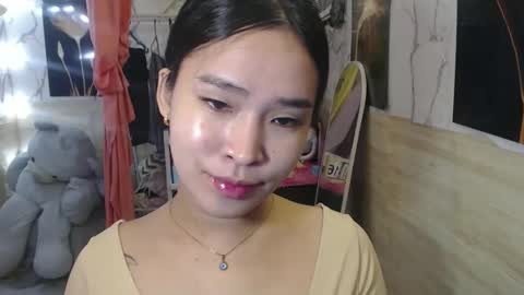 your_twinkletoes18 online show from 03-16-26, 12:49