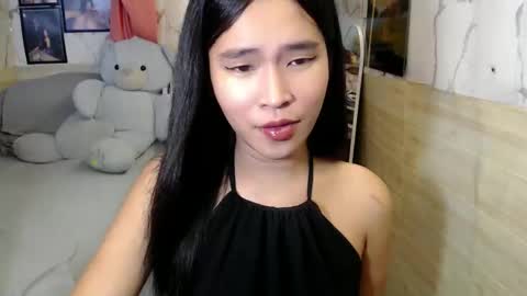 your_twinkletoes18 online show from 04-30-26, 04:57