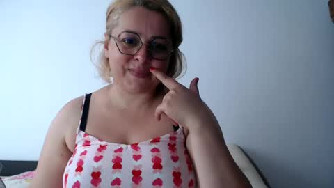 Your Victoria online show from 06-27-26, 03:17