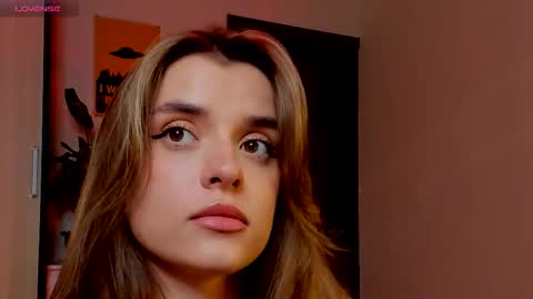 Anikka online show from 10-11-25, 08:18