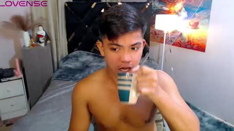 yourasian_bradley online show from 10-01-25, 09:10