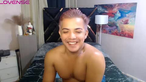 yourasian_bradley online show from 10-29-25, 03:47