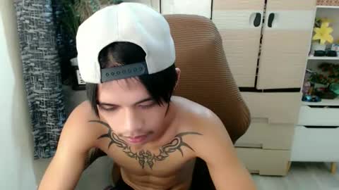 Snapshot of yourasian_eric chatting on 03-18-26, 04:54 yourasian_eric online show from 03-18-26, 04:54