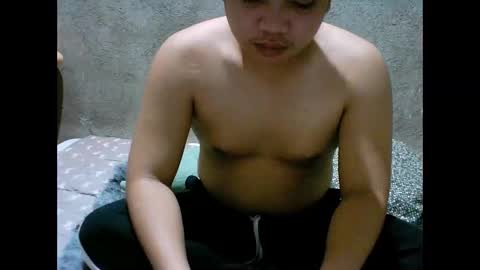 Snapshot of yourasian_lover29 chatting on 02-26-26, 01:43 yourasian_lover29 online show from 02-26-26, 01:43