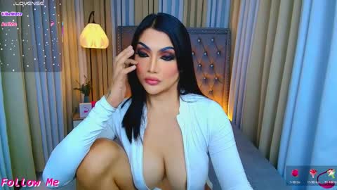 Snapshot of yourasiangoddess69 chatting on 04-19-26, 06:10 Goddess online show from 04-19-26, 06:10