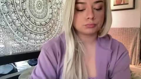 Alexandria online show from 04-06-26, 04:52