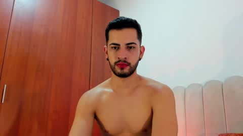 Snapshot of yourboynextdoor1 chatting on 12-06-24, 10:52 YOURBOYNEXTDOOR online show from 12-06-24, 10:52