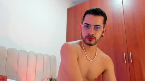 Snapshot of yourboynextdoor1 chatting on 12-10-24, 10:28 YOURBOYNEXTDOOR online show from 12-10-24, 10:28