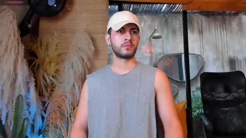 YOURBOYNEXTDOOR online show from 01-05-26, 07:06