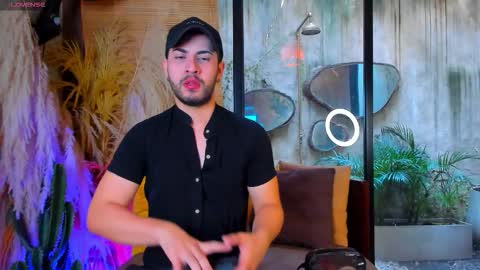 YOURBOYNEXTDOOR online show from 01-06-26, 06:55