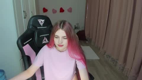 Cassie online show from 04-16-26, 07:58
