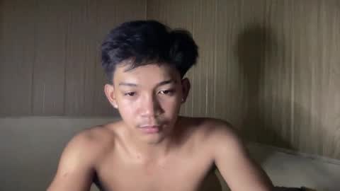 yourcumboy88 online show from 06-11-26, 09:07