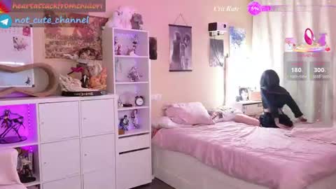 Lina Fansly    online show from 07-10-26, 05:45