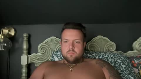 Snapshot of yourdaddyy34 chatting on 04-08-26, 05:57 yourdaddyy34 online show from 04-08-26, 05:57