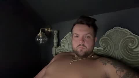 Snapshot of yourdaddyy34 chatting on 04-17-26, 01:14 yourdaddyy34 online show from 04-17-26, 01:14