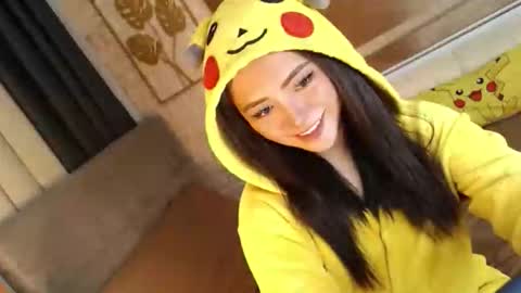 Snapshot of yourdevilsweettsx chatting on 09-24-25, 12:30 JEN online show from 09-24-25, 12:30