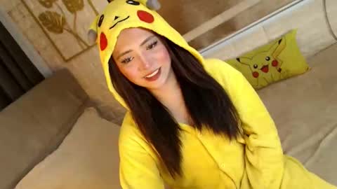 Snapshot of yourdevilsweettsx chatting on 01-07-26, 12:51 JEN online show from 01-07-26, 12:51