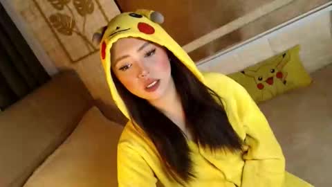 Snapshot of yourdevilsweettsx chatting on 01-09-26, 10:18 JEN online show from 01-09-26, 10:18