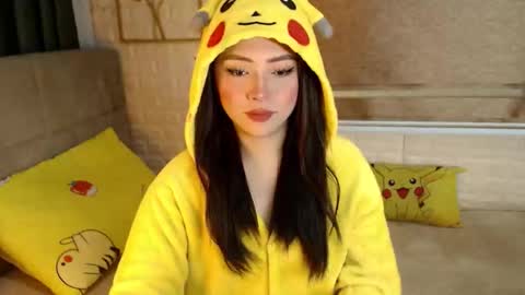 Snapshot of yourdevilsweettsx chatting on 01-17-26, 11:48 JEN online show from 01-17-26, 11:48