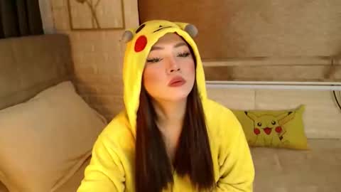 Snapshot of yourdevilsweettsx chatting on 01-18-26, 08:51 JEN online show from 01-18-26, 08:51